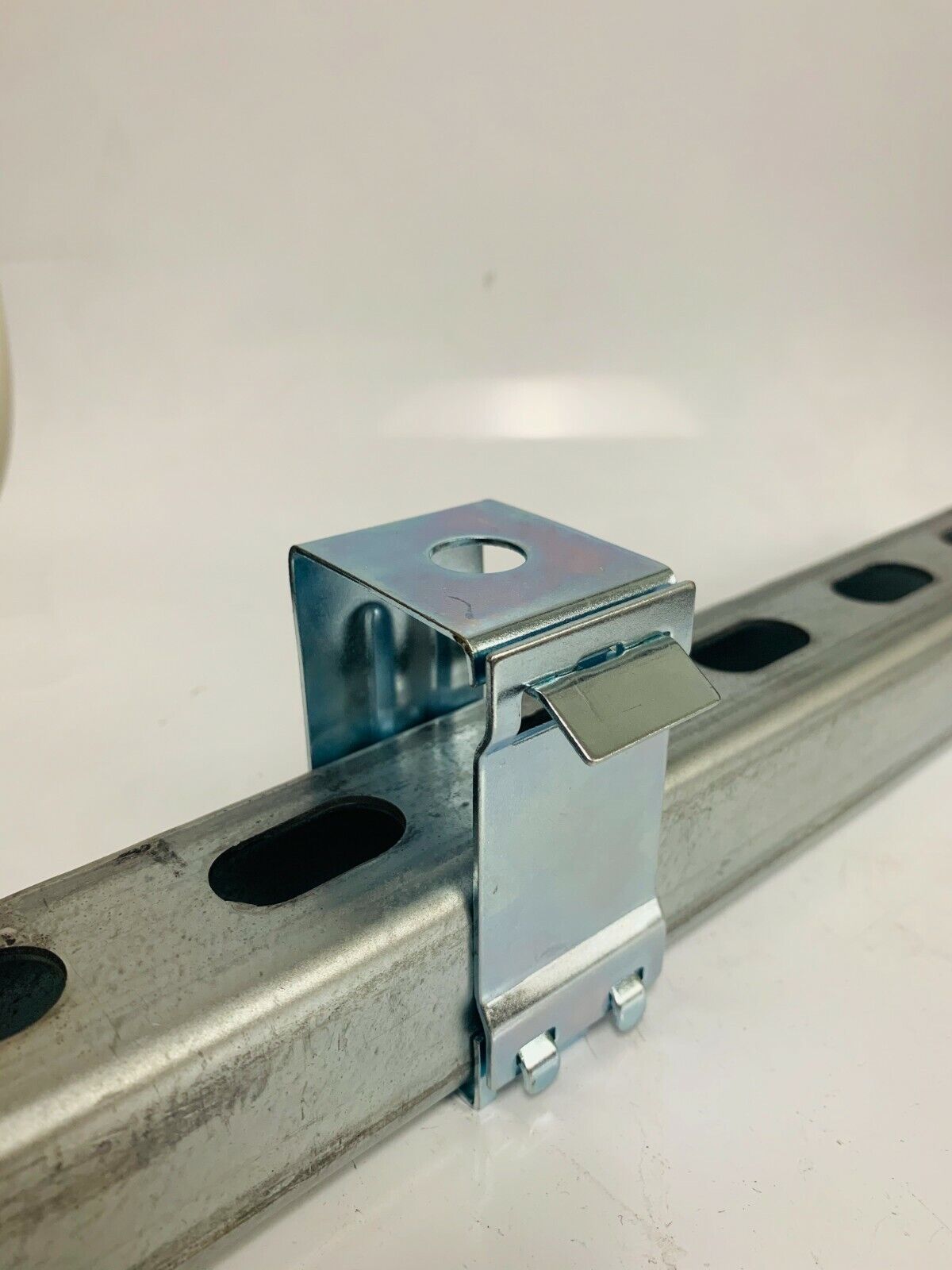 Support Hanger Bracket for Strut Unistrut Channel Accepts 1/2